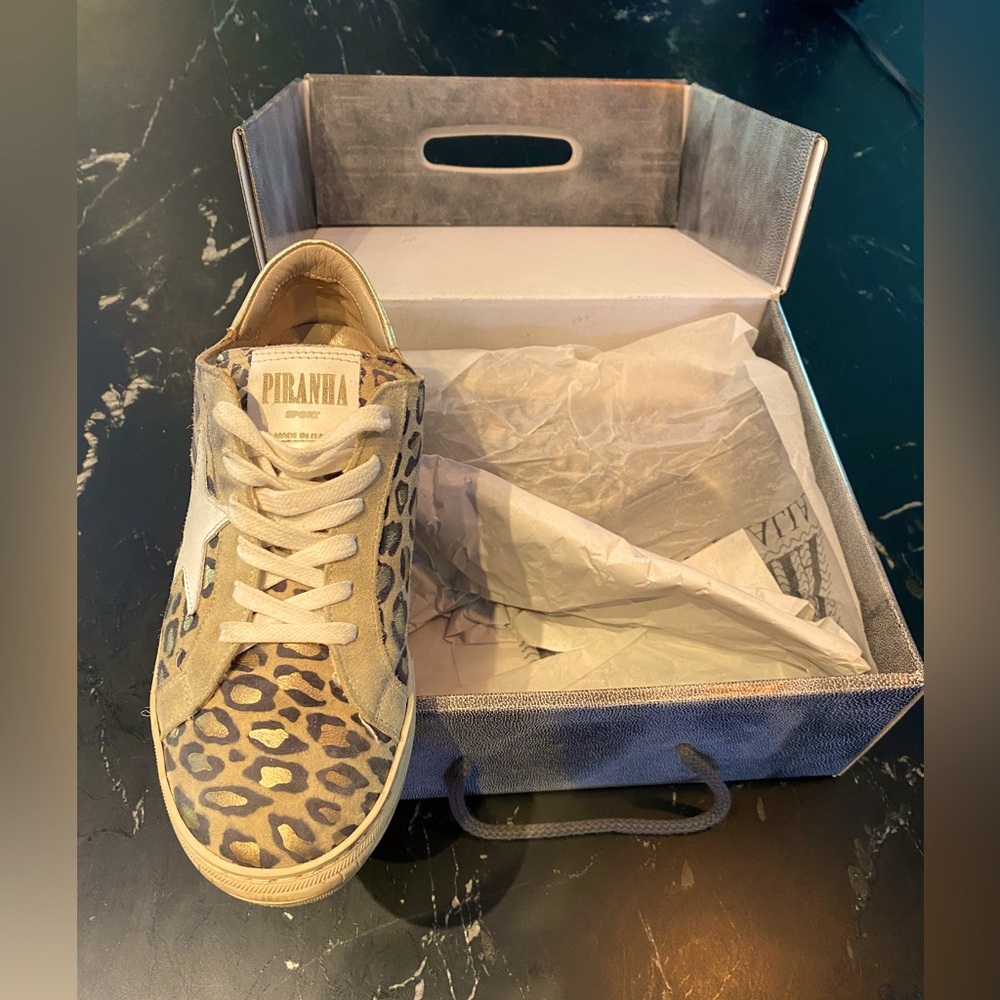 Piranha black sneakers sz 39 (fit like 8!) With box. Only wore a few times!!
